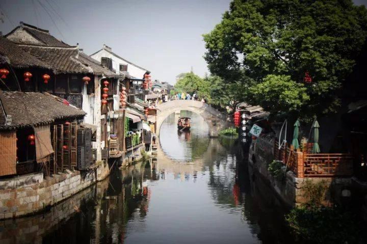 营救森林中的夫妇